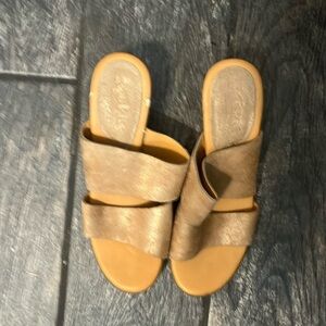 Double Strap Korkease